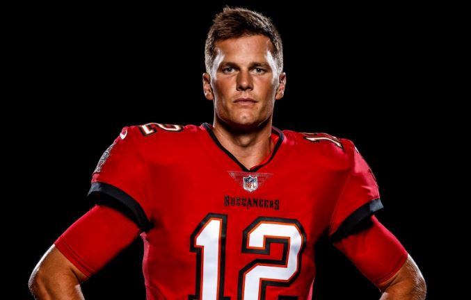 Inician los playoffs con Tom Brady como protagonista