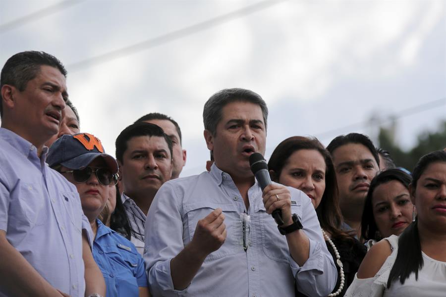 Fiscales de EEUU acusan Juan Orlando Hernández de proteger a narco y la presidencia de Honduras lo rechaza