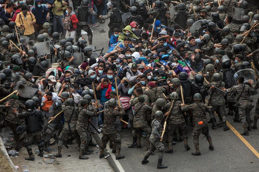 Casi 1.400 migrantes hondureños fueron obligados a regresar a su país