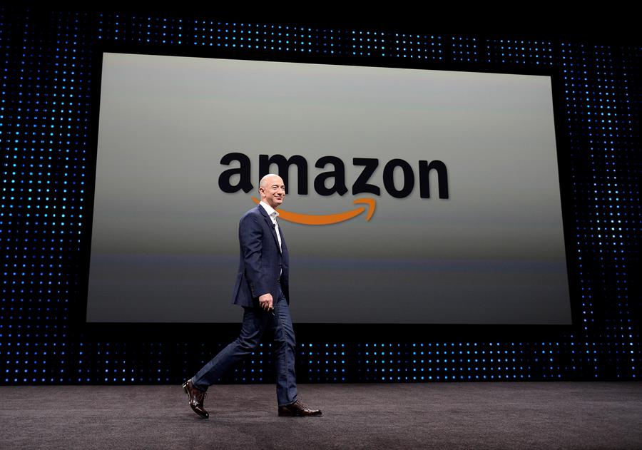 Bezos deja el cargo de CEO de Amazon con beneficios anuales récords: US$ 21.331 millones