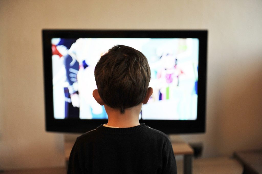 Estudio hispanosuizo alerta sobre riesgos de aplicaciones de control parental