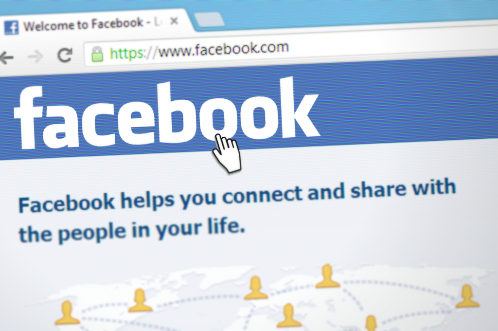Facebook aumentó la supresión de mensajes de odio a finales de 2020