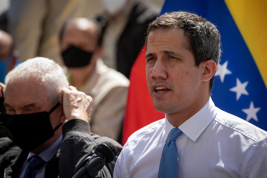 Guaidó: Expulsión de la embajadora de la UE demuestra la soberbia del régimen
