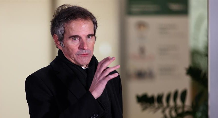 Irán y el OIEA logran un acuerdo temporal que causa divisiones entre el Gobierno y el Parlamento