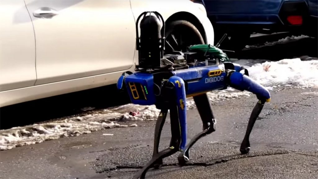 Policía de Nueva York prueba un perro robot