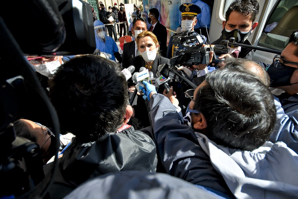 Áñez se declaró en huelga de hambre en la cárcel porque está deprimida y "no quiere luchar"