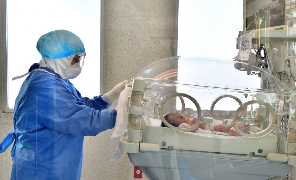 Nace en Florida un bebé con anticuerpos de la COVID-19