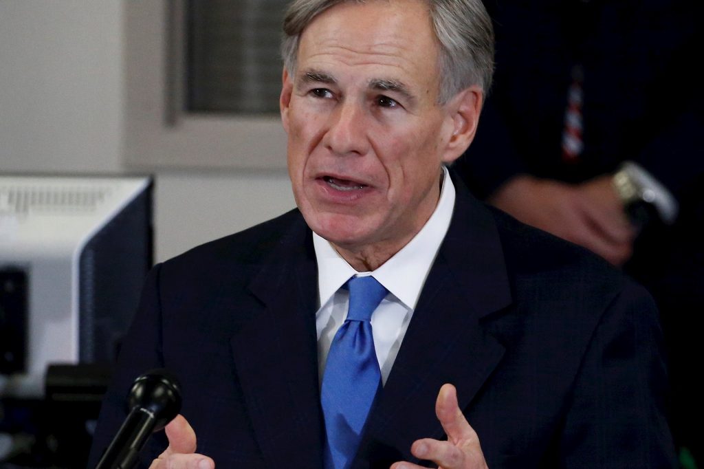Gobernador de Texas no necesita que Biden les dirija en temas como las mascarillas