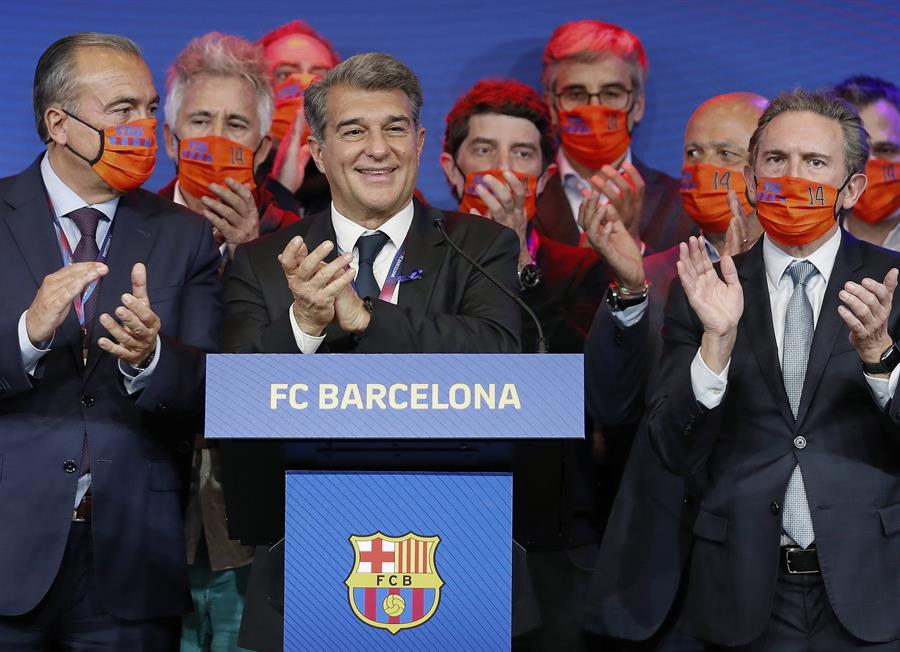 El triunfo de Laporta marca un hito en la vida democrática del Barcelona
