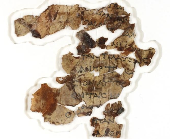 ¡Increíble! Descubren más trozos de manuscrito del Mar Muerto