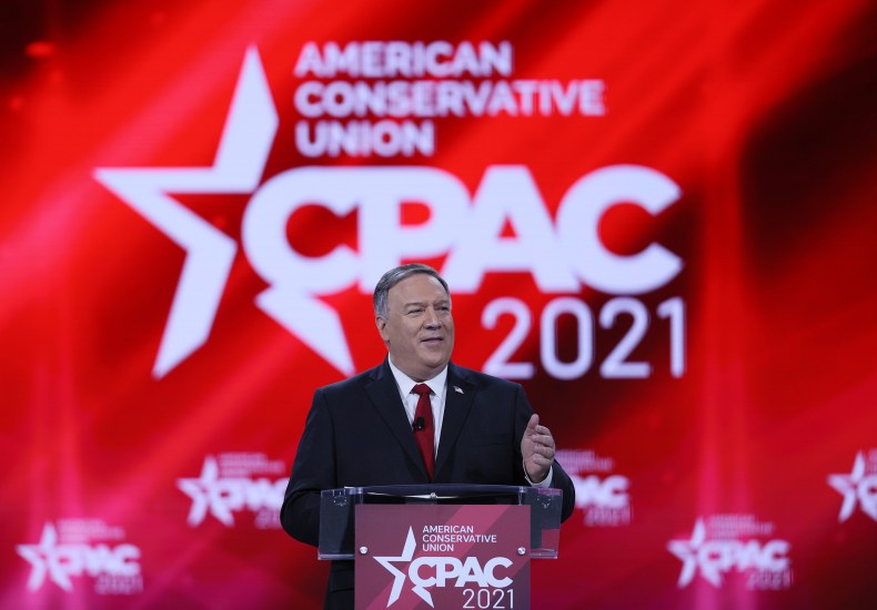Pompeo insinúa su posible candidatura a la presidencia en 2024: "Siempre estoy listo para una batalla"