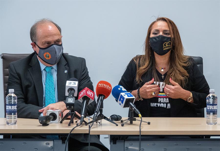 Alertan a inmigrantes venezolanos de estafas relacionadas con TPS