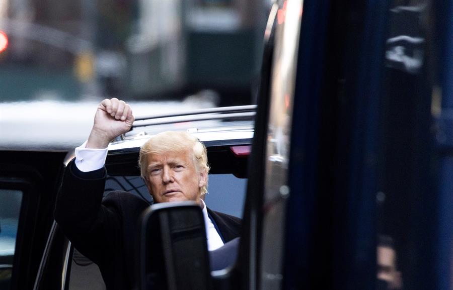 Trump arremetió contra el Tribunal Supremo: debería avergonzarse por no revertir la victoria de Biden