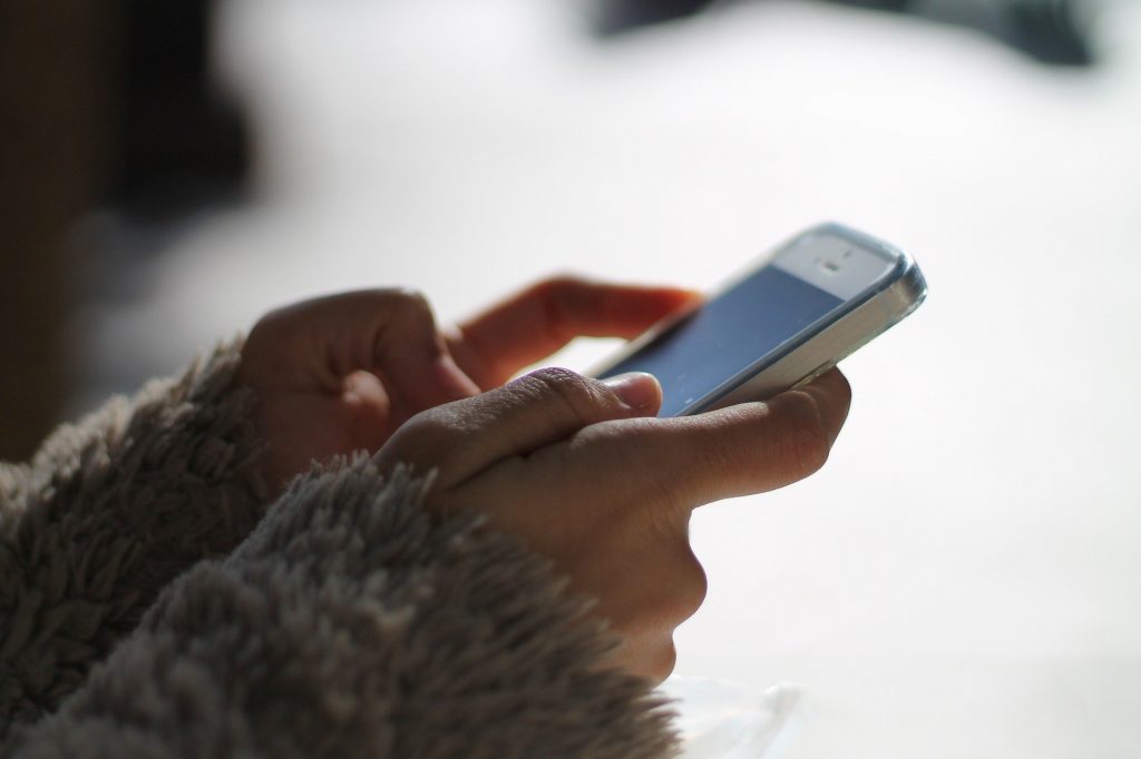 Instagram, Facebook y WhatsApp sufren caídas del servicio en varios países