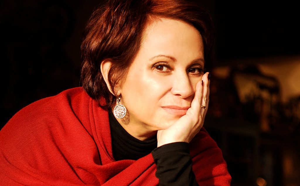 Adriana Barraza Black Box reabre sus puertas en Miami con el estreno mundial Fallen Angels
