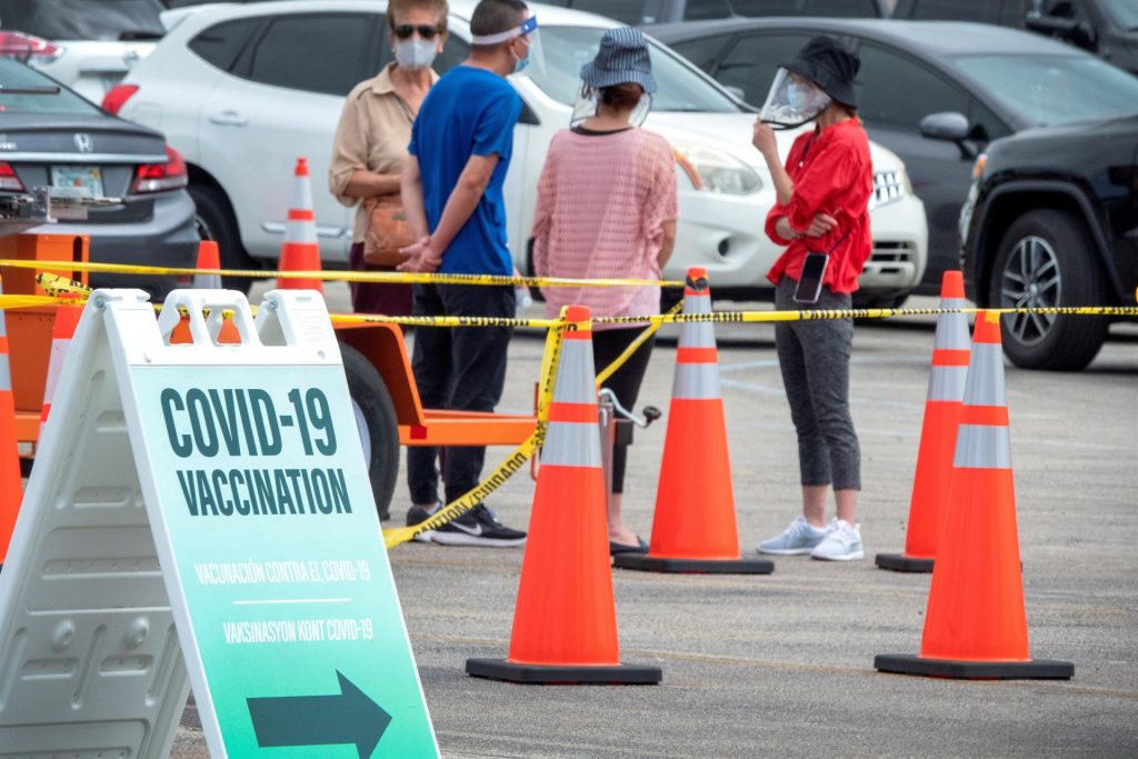 Estados Unidos supera los 32 millones de contagios