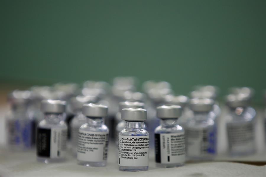 La vacuna de Pfizer reduce la mortalidad en un 98%, según un estudio pionero