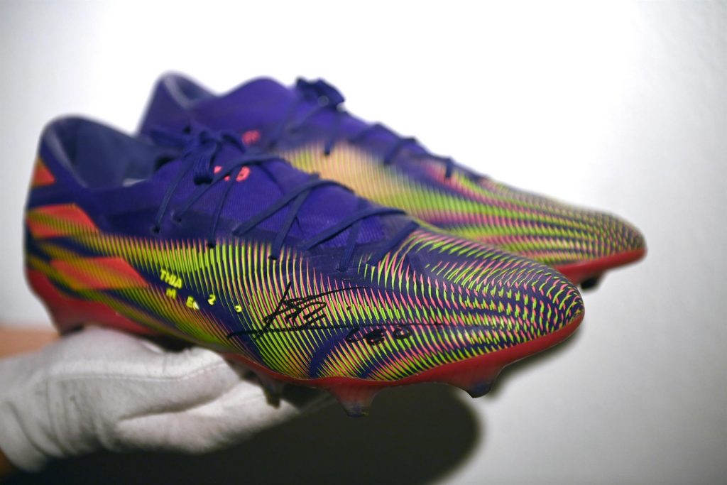 El último gol de las botas con las que Messi le ganó a Pelé