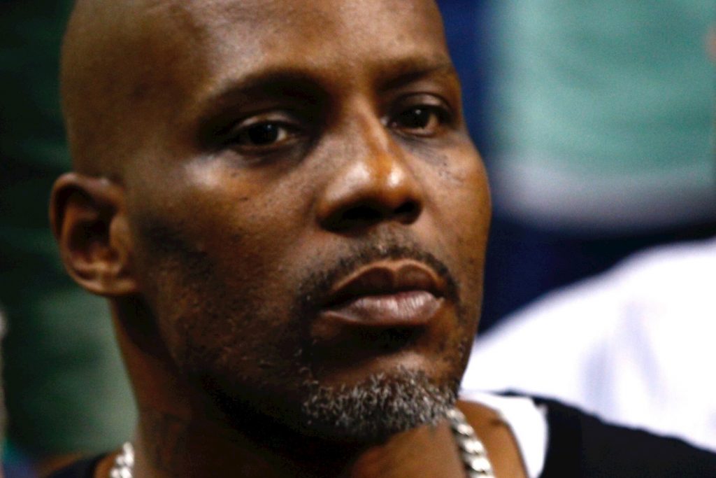 Rapero DMX sigue luchando por su vida tras sufrir un infarto