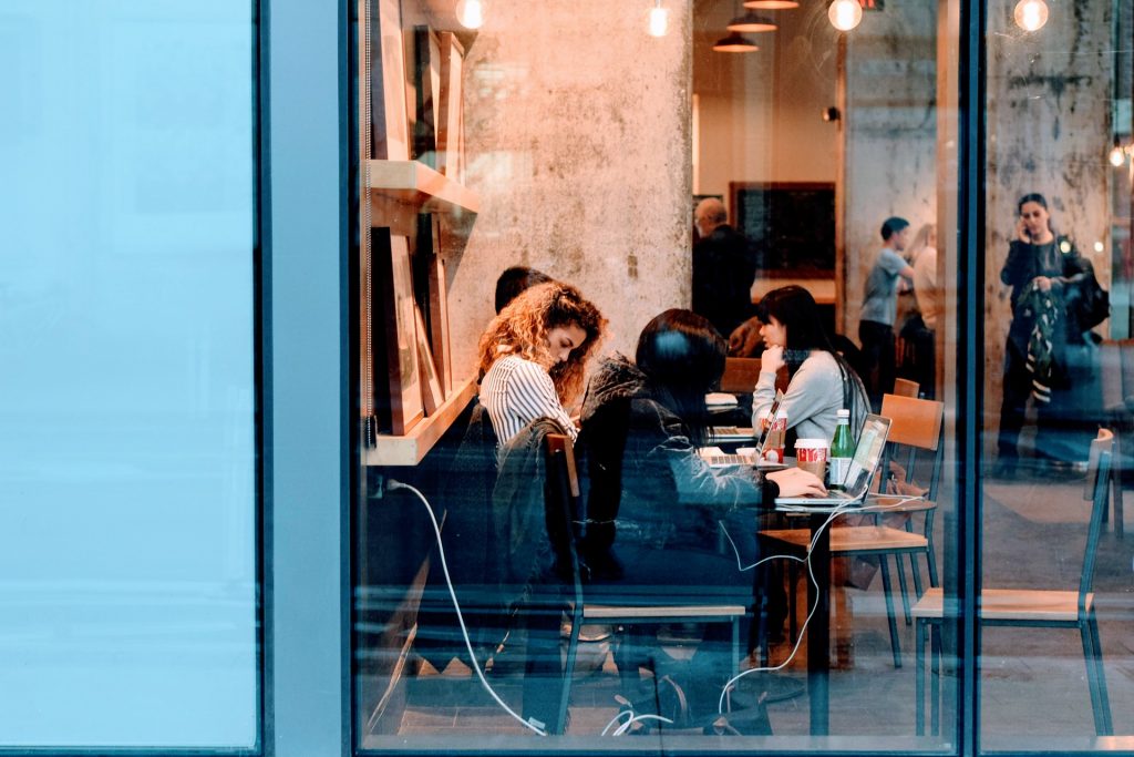 Conoce la fórmula para que disminuyan las solicitudes semanales del subsidio por desempleo en EEUU