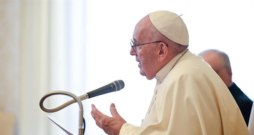 La violencia machista "no es amor", advirtió el papa Francisco
