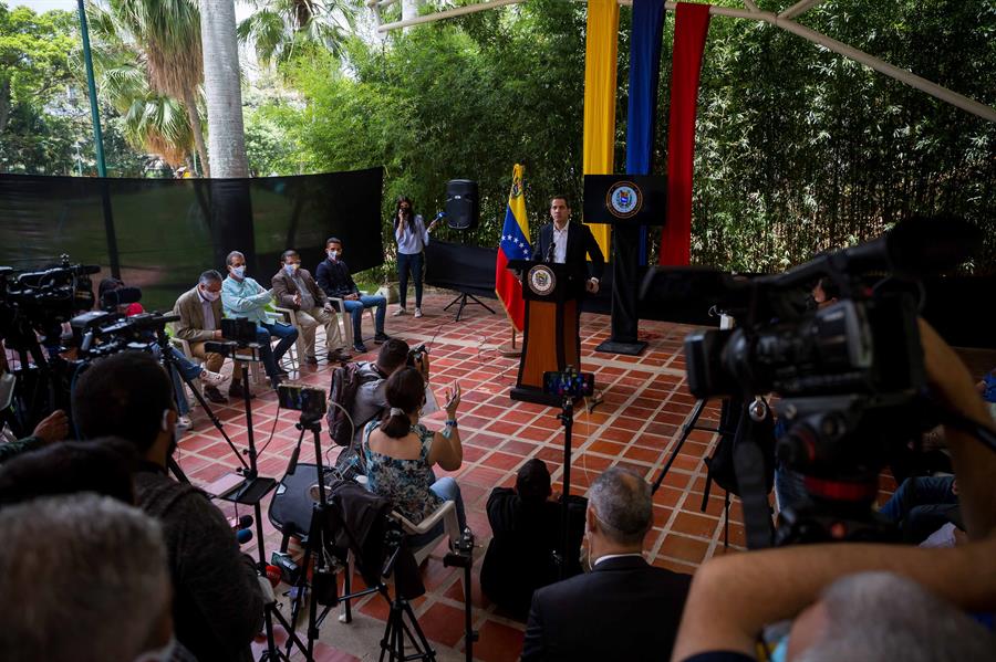 La oposición venezolana pidió comenzar "cuanto antes" el proceso de negociación