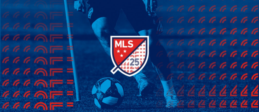 Vela y "Chicharito", los mejor pagados en la MLS