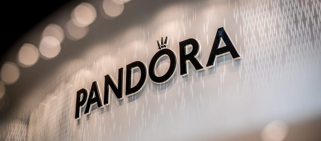 Las razones de Pandora para dejar de usar diamantes minados en sus colecciones