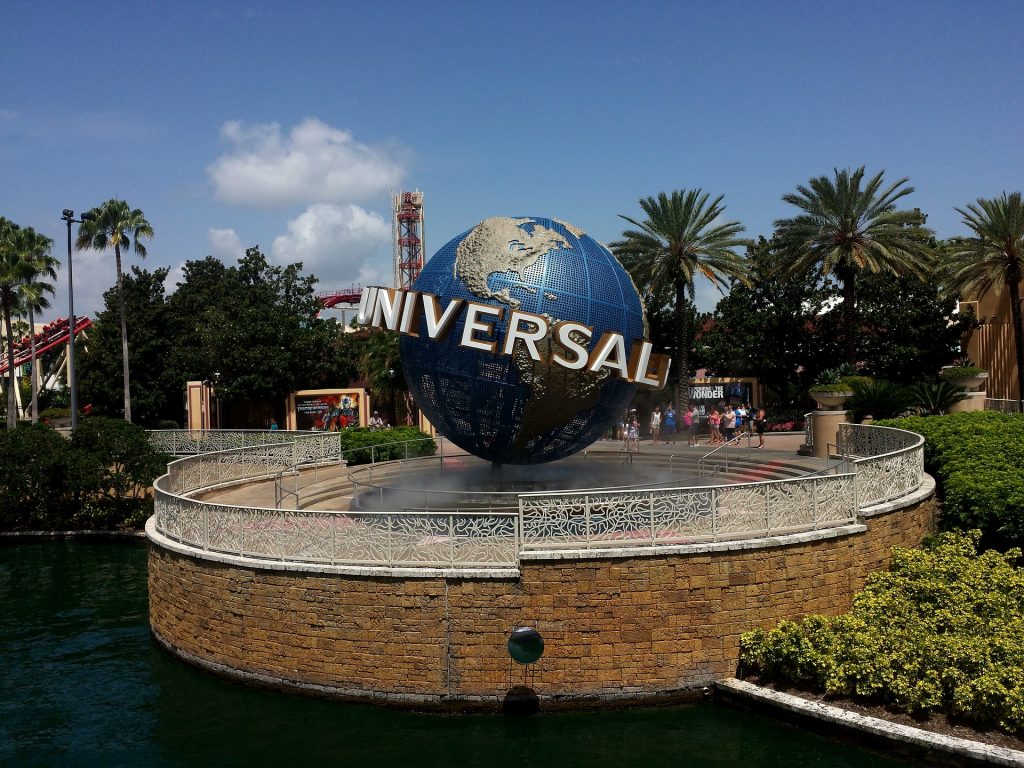 Parque Universal deja de requerir mascarillas a los completamente vacunados