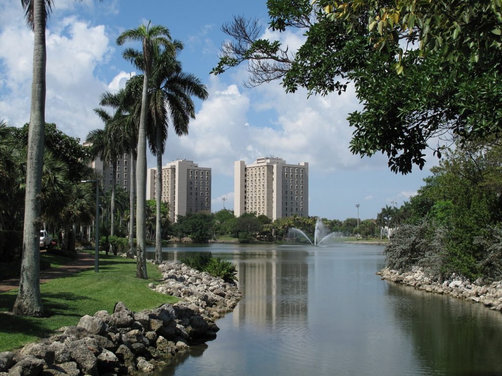 Universidad de Miami pagará US$ 22 millones por fraude médico