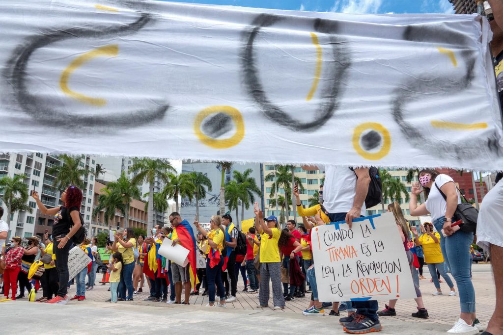 Colombianos en Miami mostraron su apoyo a las protestas en su país