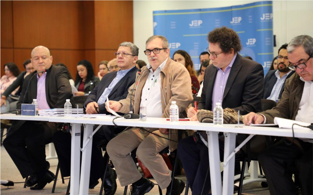 Exsecretariado de las extintas FARC admitió crímenes de guerra y de lesa humanidad en Colombia