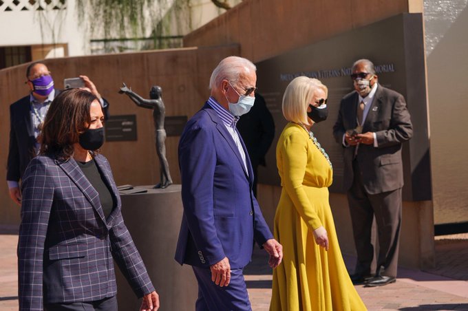Biden nombra a la viuda de McCain embajadora de EEUU ante la FAO