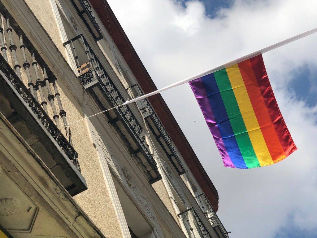16 líderes de la UE rechazan el odio y la intolerancia hacia la comunidad LGBTI+