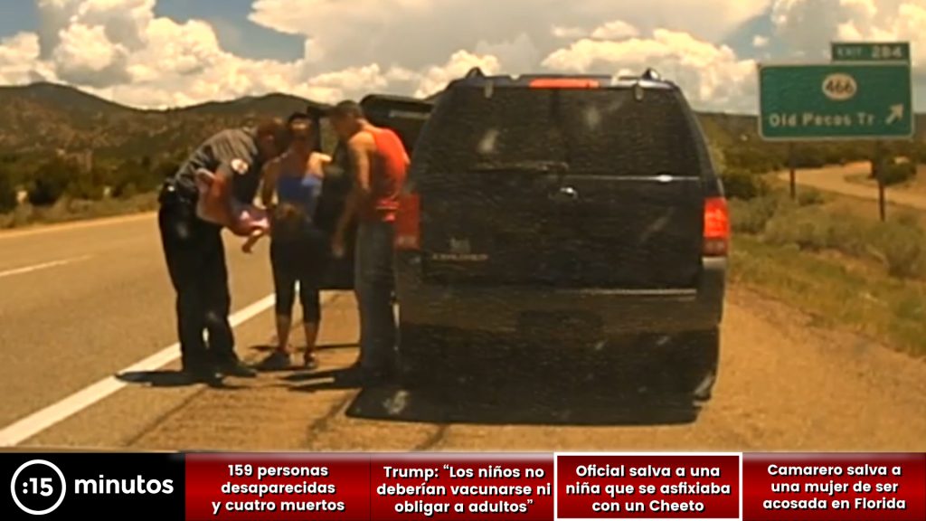 Oficial salva a una niña que se ahogaba con un Cheeto