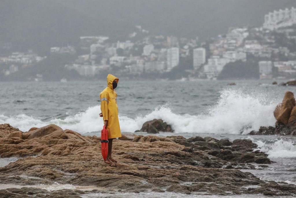 Tormenta tropical Claudette toca tierra en la costa norte del Golfo de México