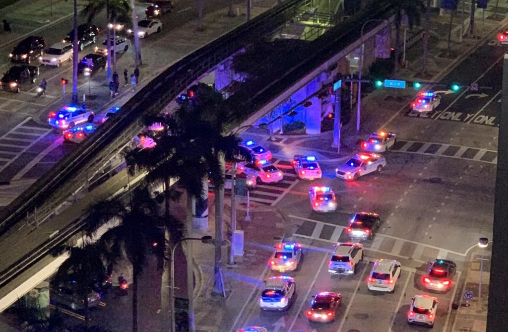 El rapero Polo G fue arrestado en Miami, acusado de agredir a un policía
