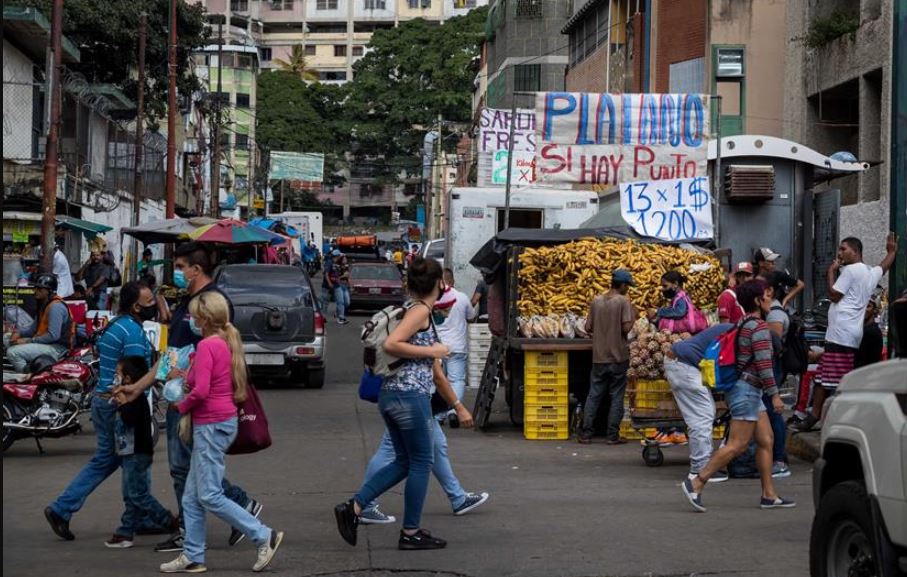 La inflación venezolana fue del 28,5 % en mayo, según el BCV