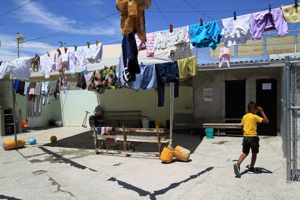 Decenas de miles de niños son deportados por México y EEUU, según Amnistía Internacional