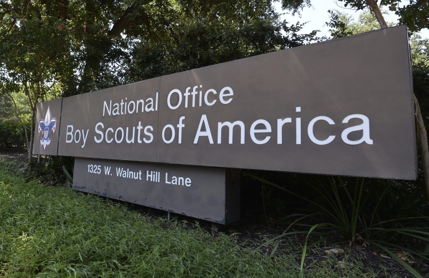 Los Boy Scouts anuncian millonaria compensación a víctimas de abusos en EEUU