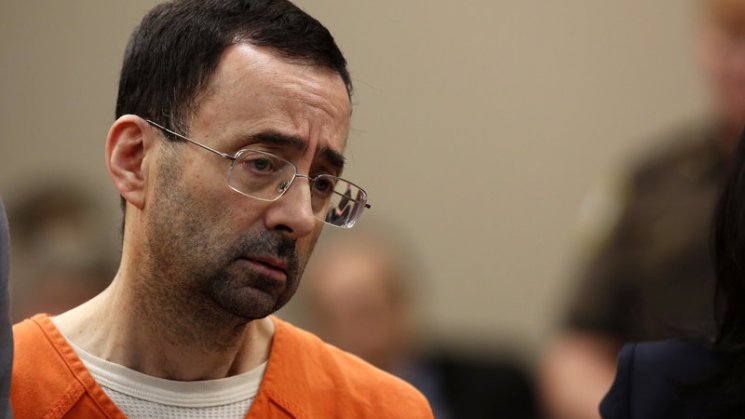 El FBI no investigó debidamente las denuncias contra el médico Larry Nassar