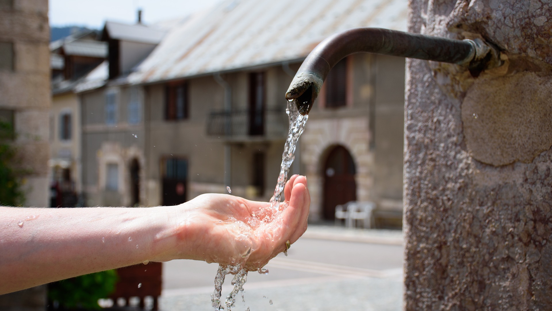La ONU denuncia que un 25 % de la población mundial sigue sin agua potable