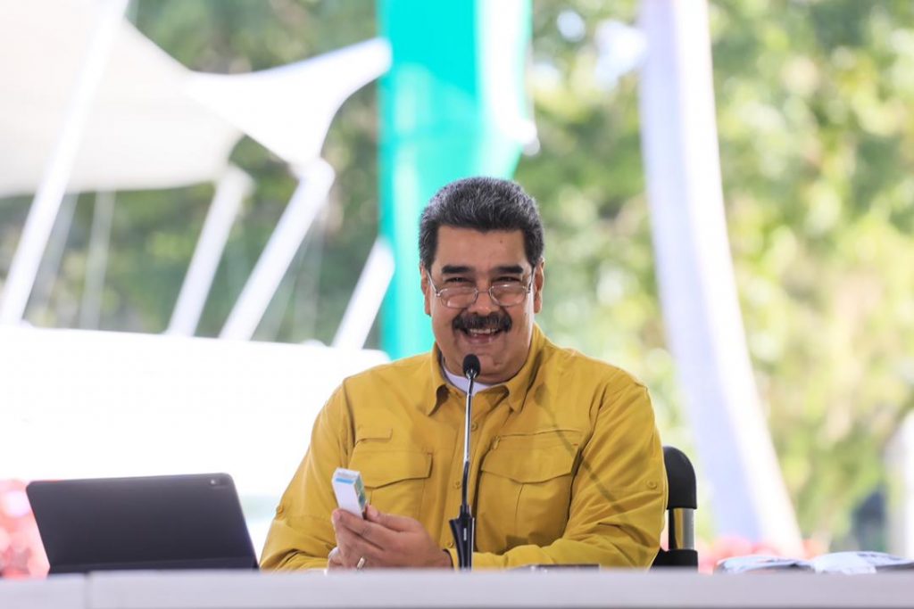 Las negociaciones con la oposición iniciarán en agosto en México, sostuvo Maduro