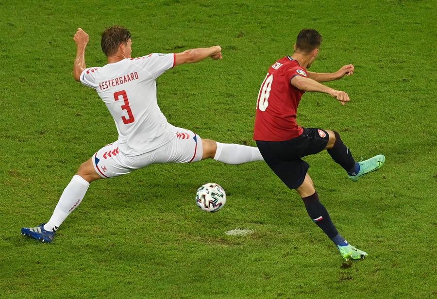 Patrik Schick igualó a Cristiano Ronaldo y el récord histórico de Milan Baros