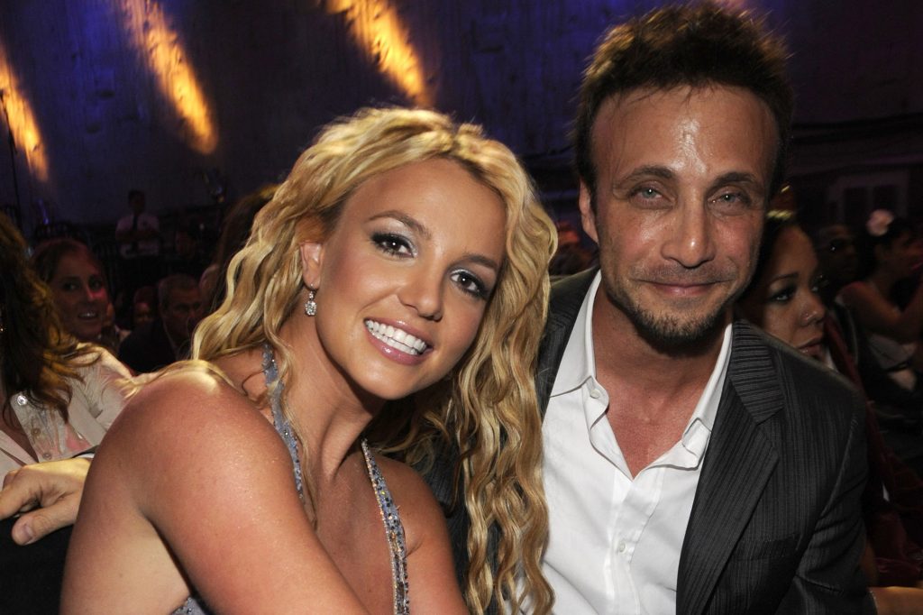 Dimite el representante artístico de Britney Spears