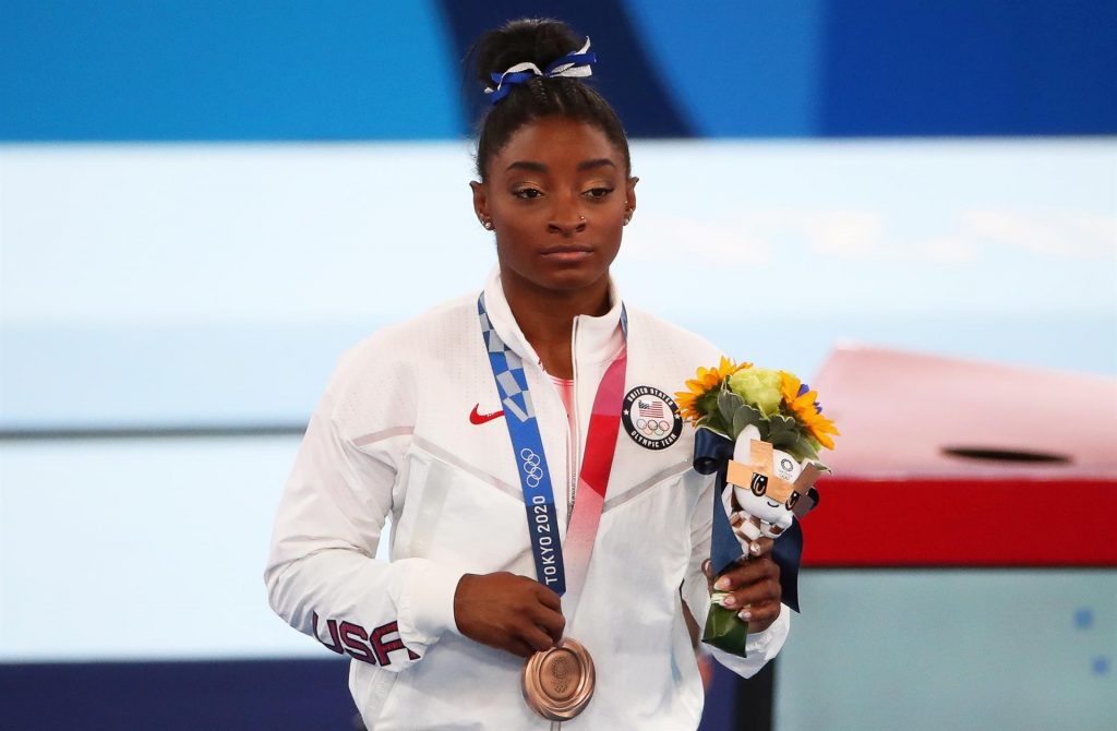 Biles ganó el bronce en la final de barra: "No esperaba conseguir una medalla"