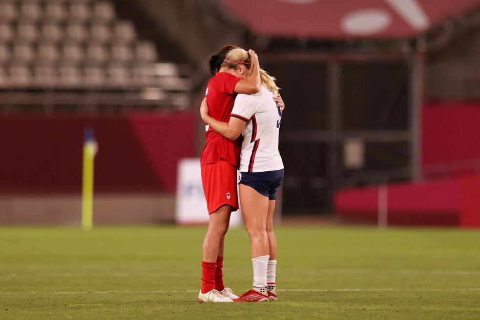 Jugadoras de Estados Unidos intentan reponerse y entender su derrota ante Canadá