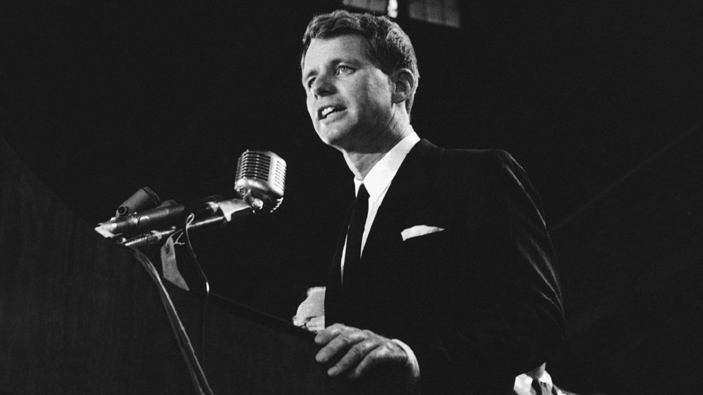Darían libertad condicional al asesino de Robert Kennedy