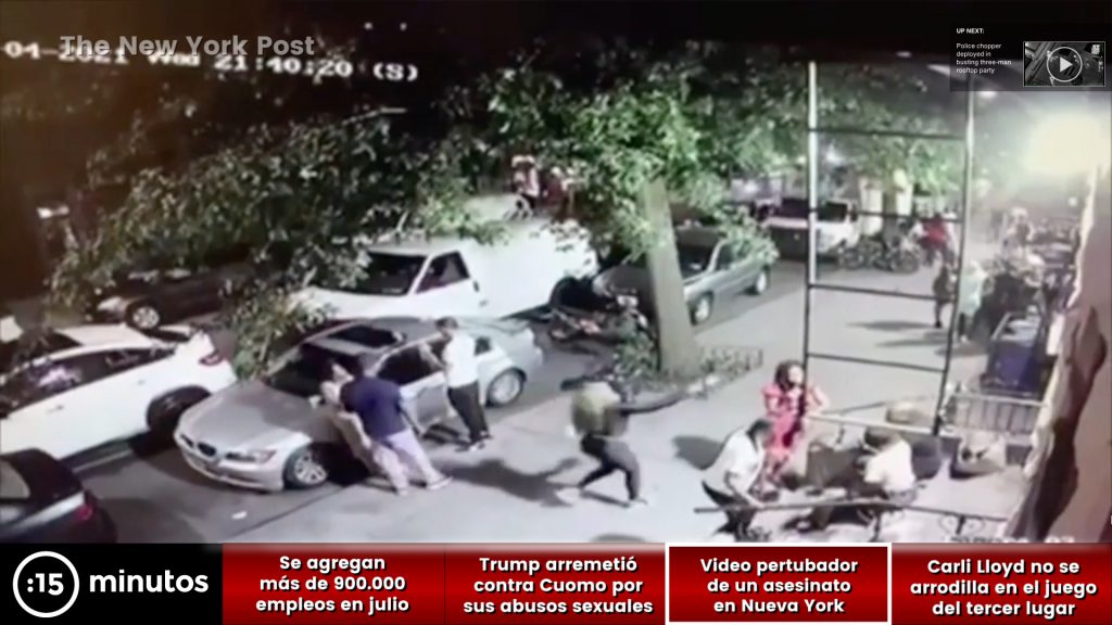 ¡Video perturbador! Mujer asesinó a otra a sangre fría en plena calle de Nueva York