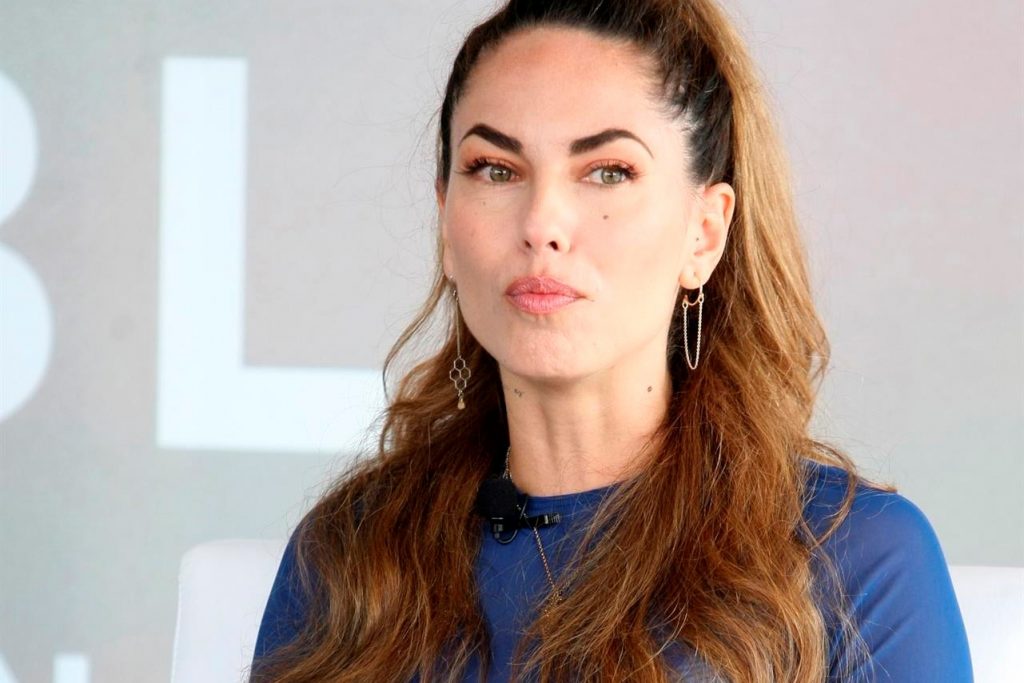 La actriz Bárbara Mori incursiona como directora de un filme